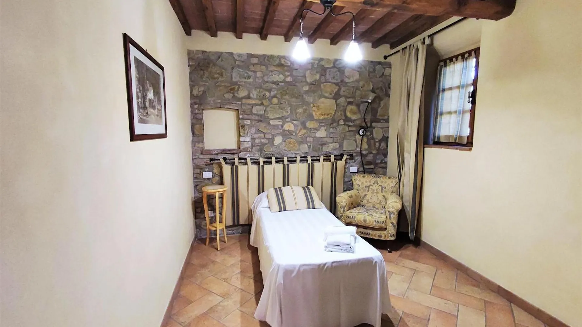 Appealing Holiday Home In Gambassi Terme With Garden