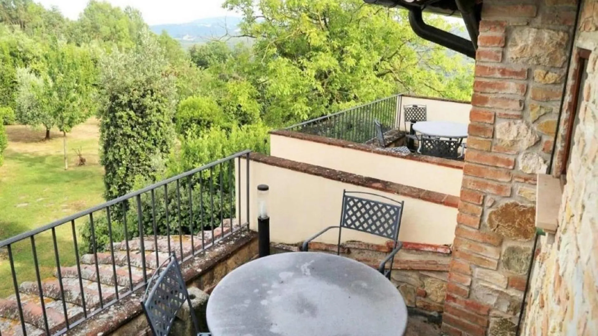 Appealing Holiday Home In Gambassi Terme With Garden