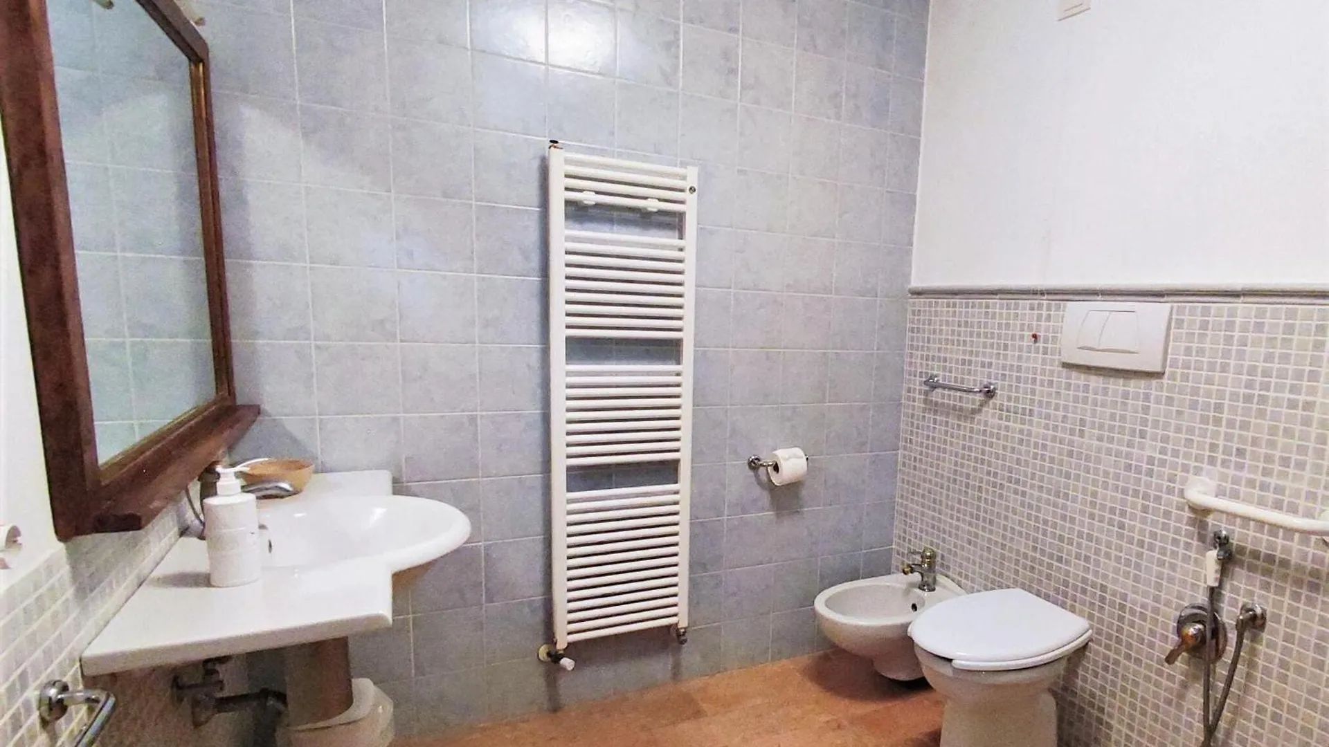 Appealing Holiday Home In Gambassi Terme With Garden