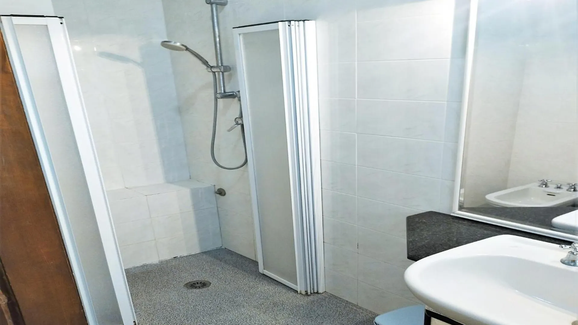 Appealing Holiday Home In Gambassi Terme With Garden 0*,  Italy