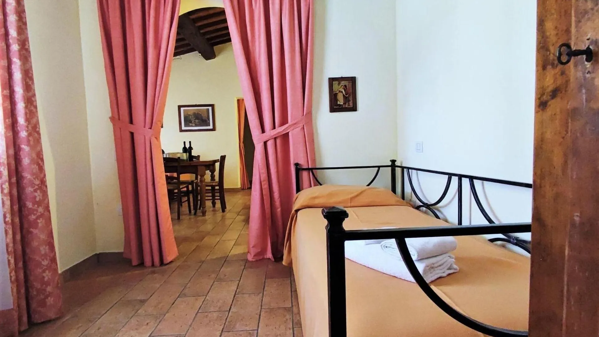Appealing Holiday Home In Gambassi Terme With Garden