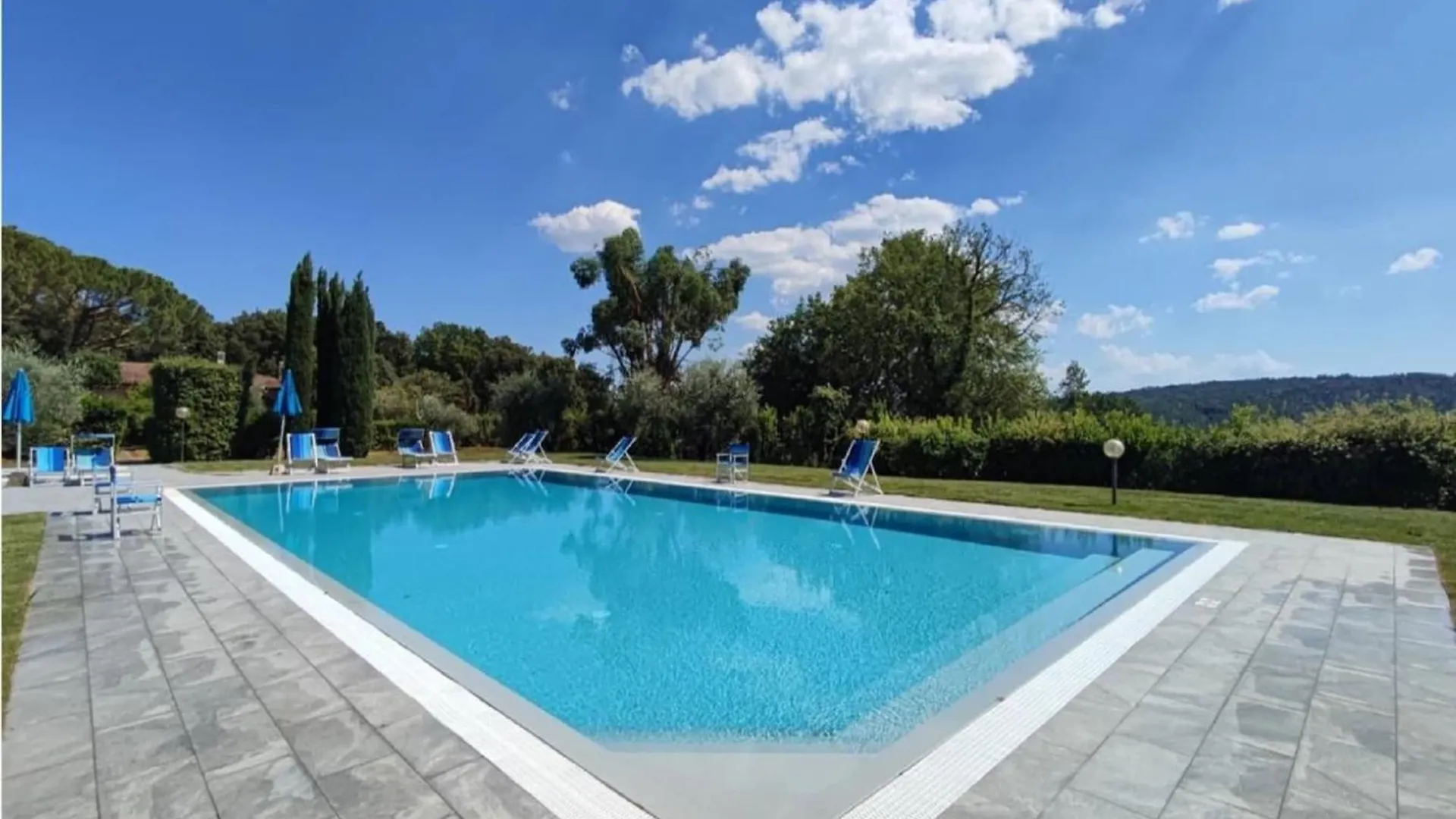 Appealing Holiday Home In Gambassi Terme With Garden