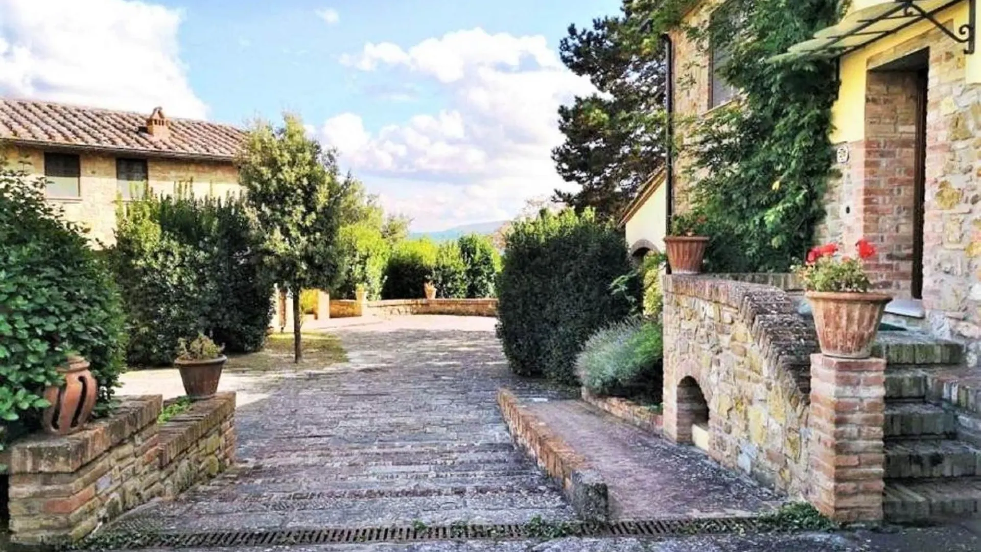 Appealing Holiday Home In Gambassi Terme With Garden 0*,  Italy