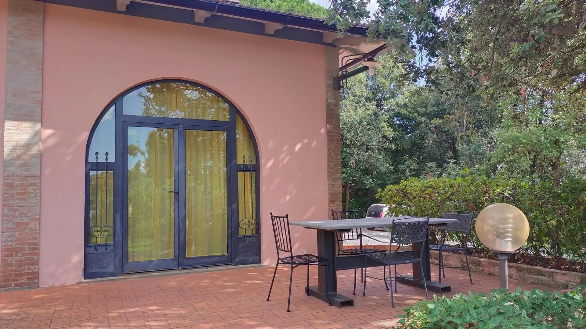 Appealing Holiday Home In Gambassi Terme With Garden 0*,  Italy