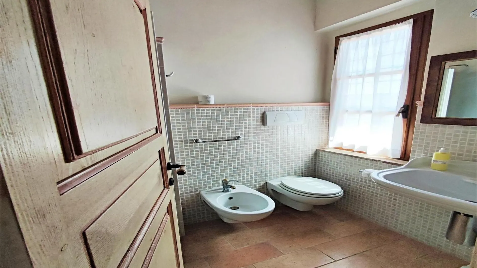 Appealing Holiday Home In Gambassi Terme With Garden Włochy